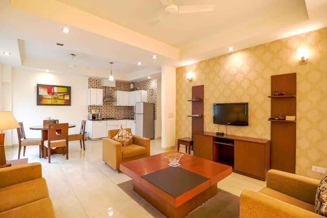 Ahuja Residency Noida Apartman Kültér fotó