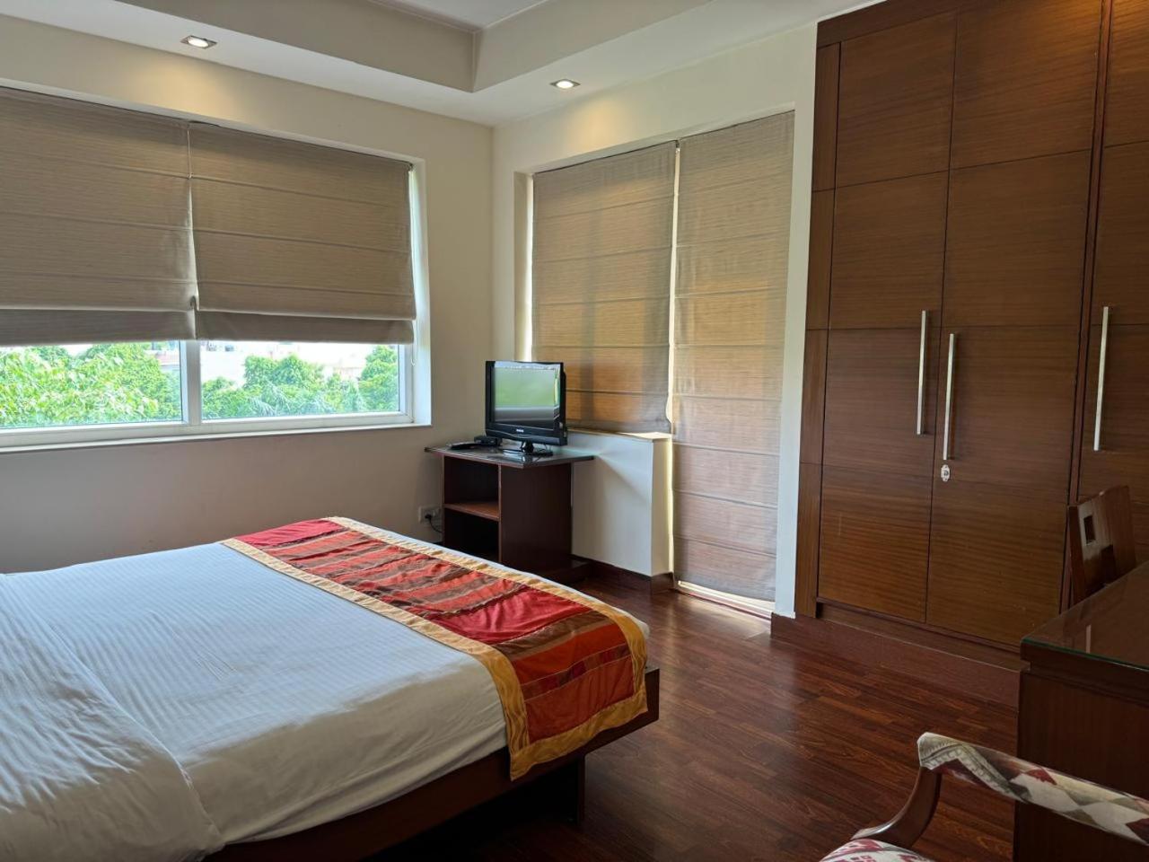 Ahuja Residency Noida Apartman Kültér fotó