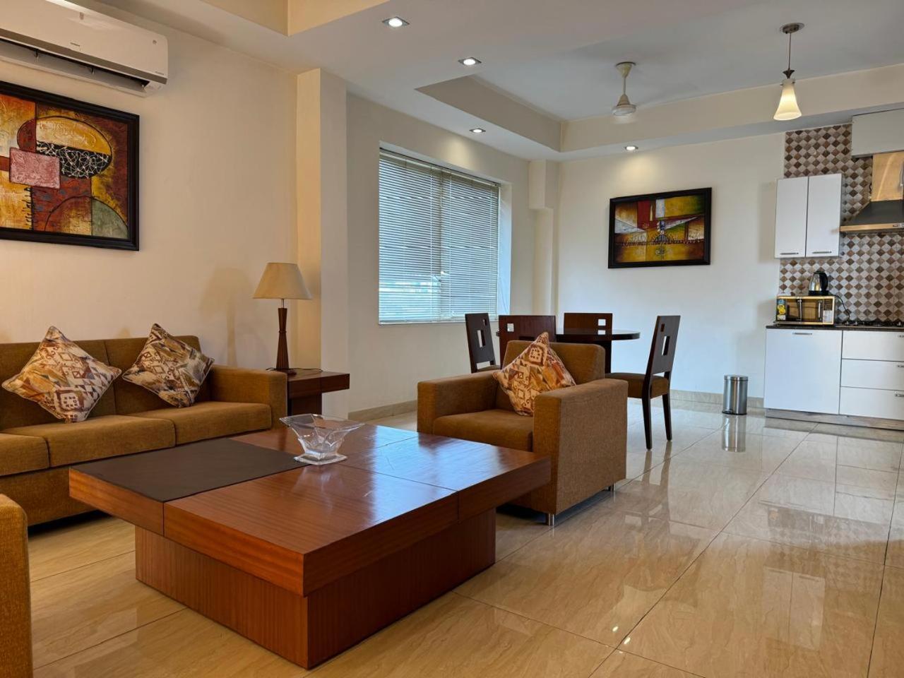 Ahuja Residency Noida Apartman Kültér fotó
